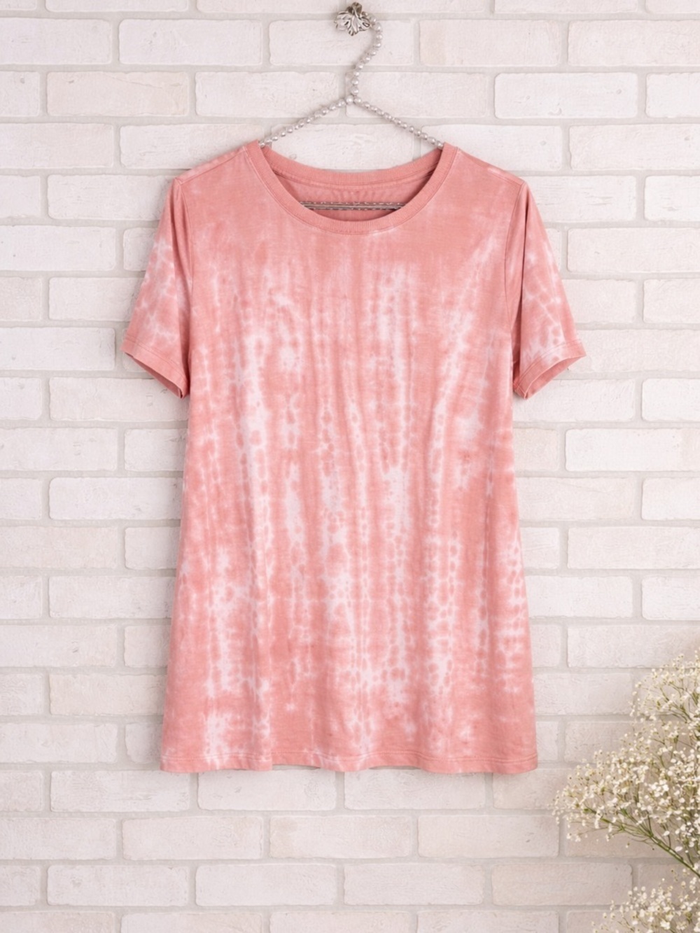 Torrid Vintage Short Sleeve Tee in Tie Dye Dusty Rose Size 00